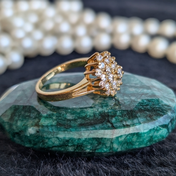 Vintage Cluster Gold Tone Cocktail Ring 7.75 - Picture 7 of 12